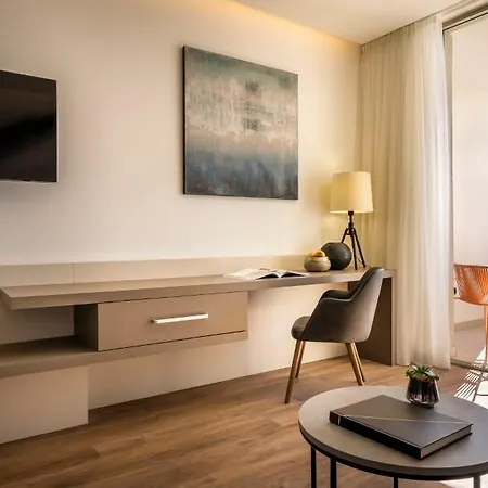 Hotel Aminess Laurel Khalani 5*