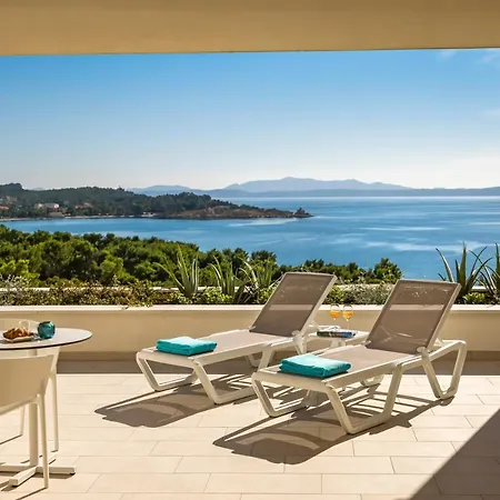 Hotel Aminess Laurel Khalani