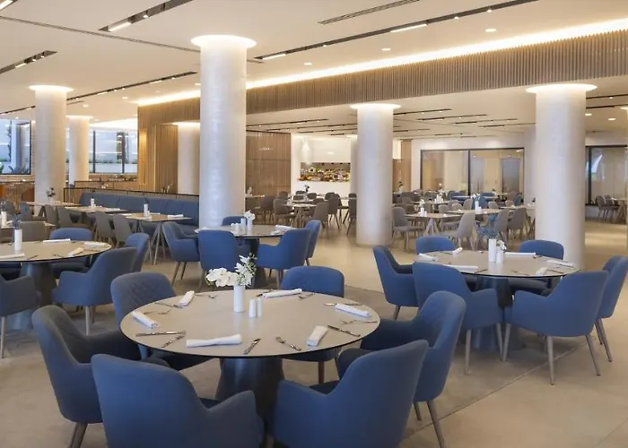 Aminess Laurel Khalani Hotell